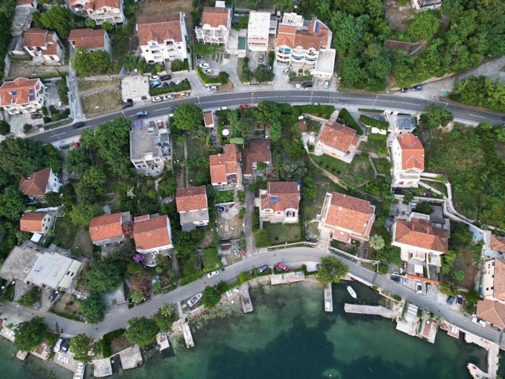 La Grande Apartments Kotor Bagian luar foto