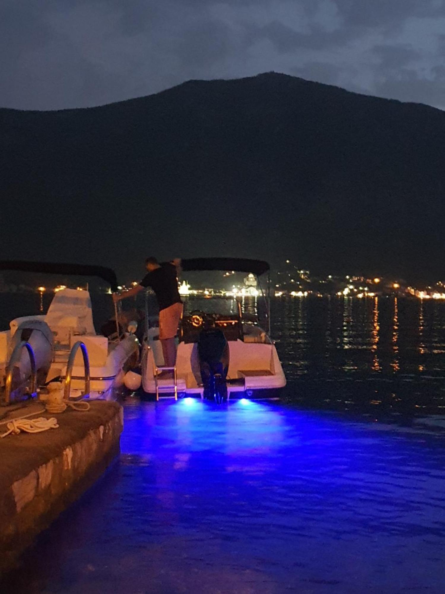La Grande Apartments Kotor Bagian luar foto