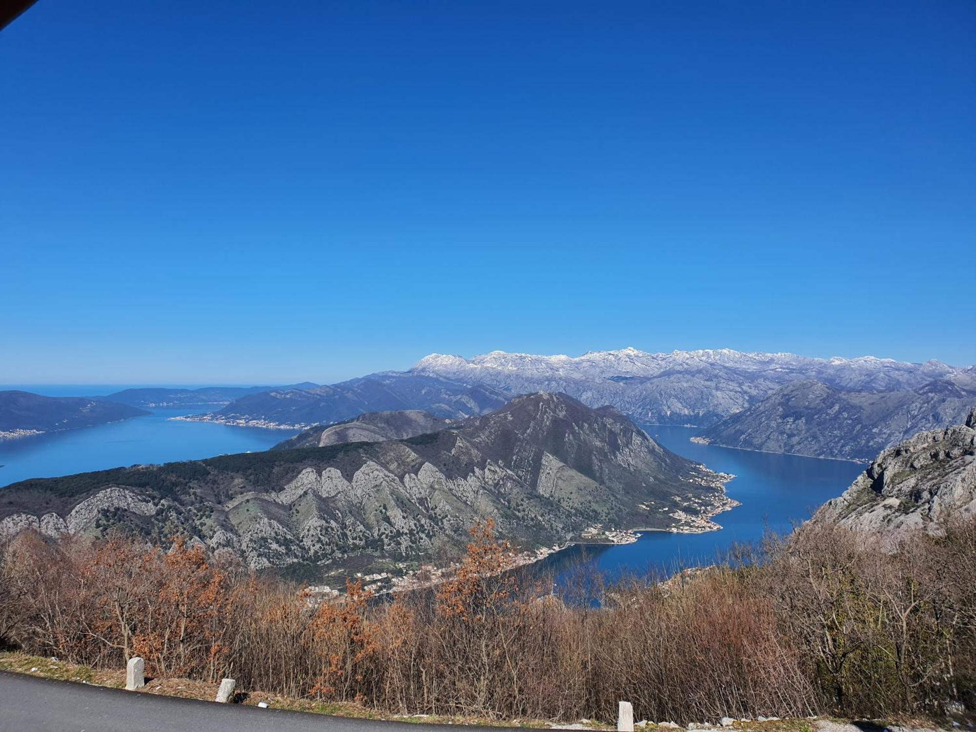 La Grande Apartments Kotor Bagian luar foto